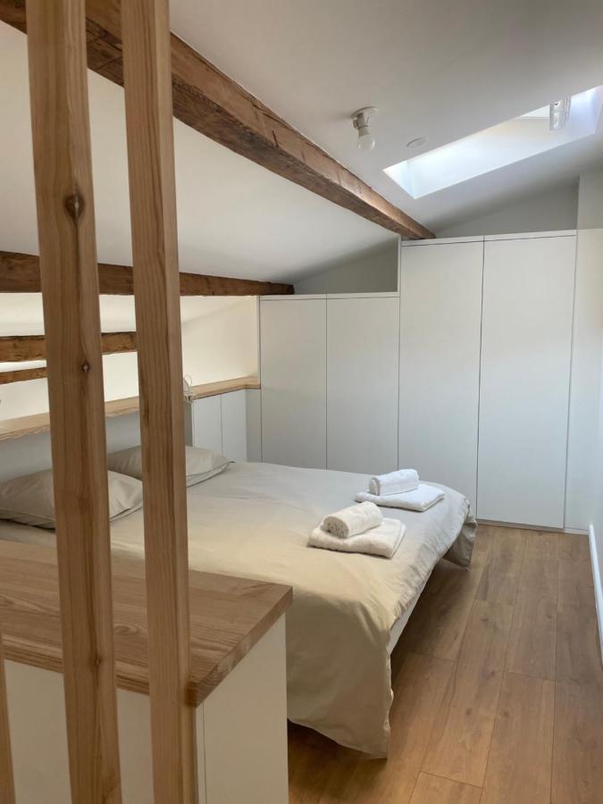 L Appartement Sete Magnifique Duplex Climatise Екстериор снимка